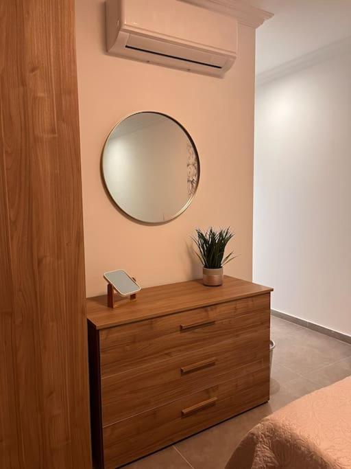 סיינט פול ביי 3 Bedroom Seaside Luxury Accommodation - Sleeps 8 מראה חיצוני תמונה